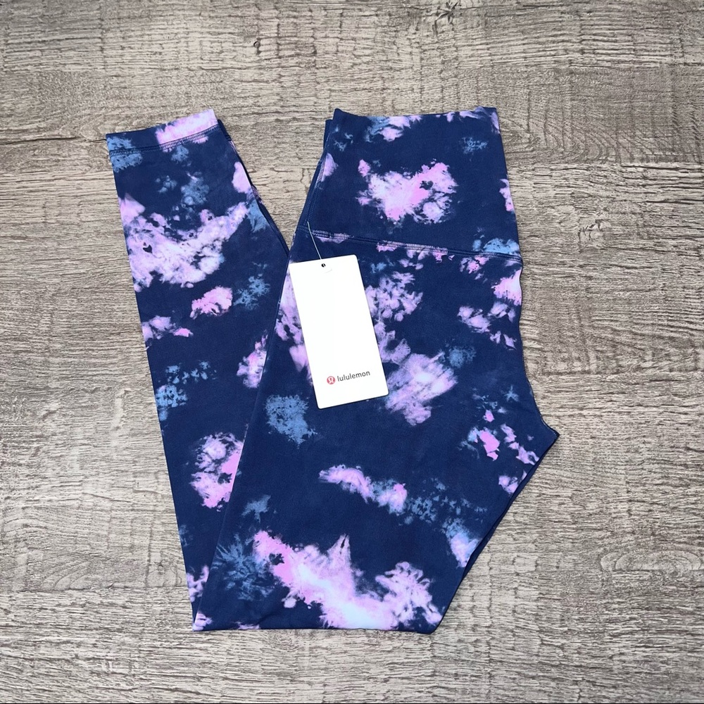 NWT Lululemon Align High-Rise Pant 28"
Circulate Tie Dye Mineral Blue Multi CZBM